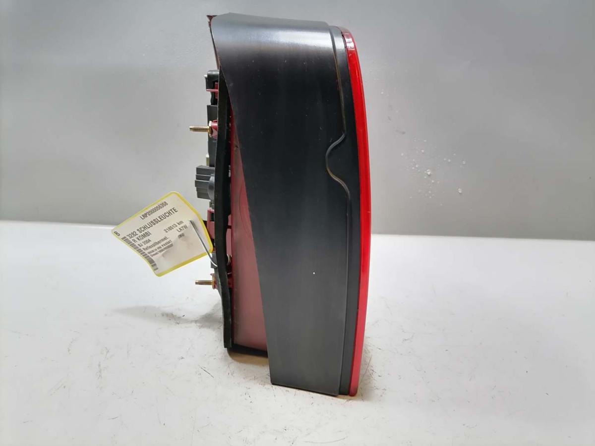 VW Passat 3BG original Rücklicht Rückleuchte Schlussleuchte rechts Kombi Bj.2004